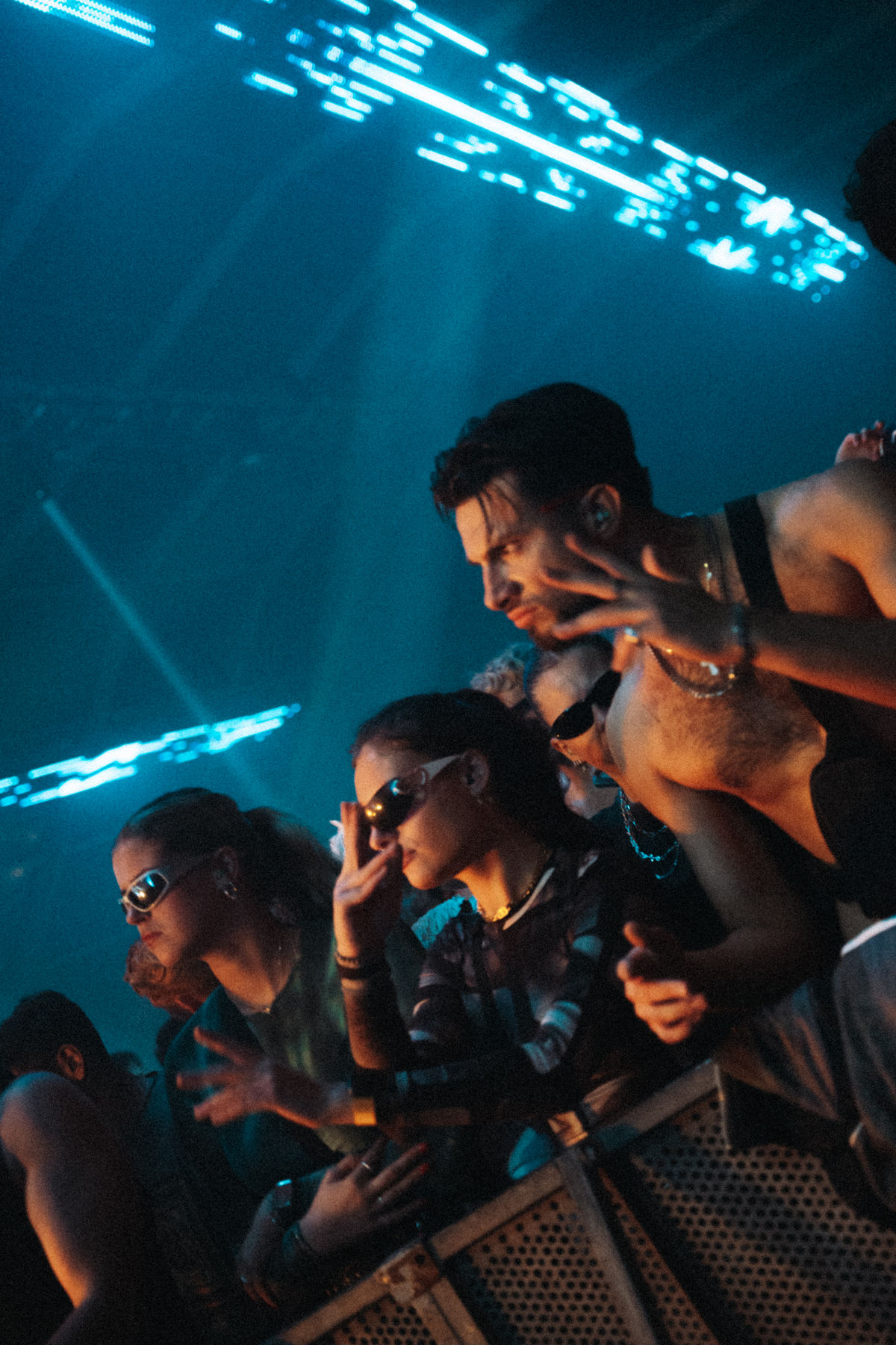 Loading... just a sec